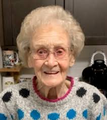 Joan May Hendy (nee Ixer)