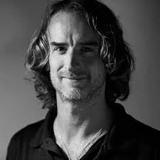 Swing + Futures trading: The complete beginners guide that explains step by  step how to create a passive income for a living and make money every day  investing in Futures & Stock