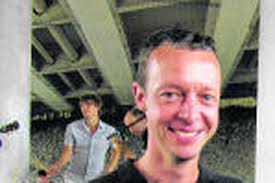 Fietser is koning in knalrode Trekweg (Gent)