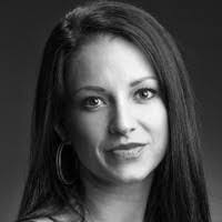 Sarah Hough's Instagram, Twitter & Facebook