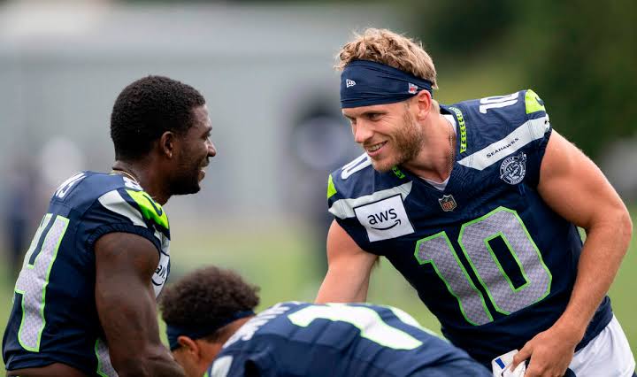 Cooper Kupp Sam Darnold Seahawks meetings, Kenneth Walker OK | Tacoma News  Tribune