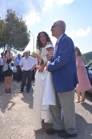 Με κάθε ανάρτησή της στα social media τα likes πέφτουν βροχή. Lamperh Nyfh H Katerina Stikoydh Poy Pantreythke To Dj Rico Verianet