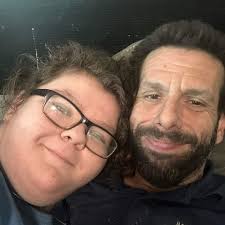 Keeps calling telling me my Amazon accounts been hacked (its a scam). But  you can call right back. He's fun to mess with. If your bored play scam the  scammer and call