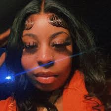 Jasmine Fanning's Instagram, Twitter & Facebook