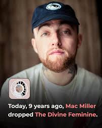 GQ Magazine (British) crowns #Rihanna & #AsapRocky as best dressed couple  in music industry 👏