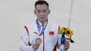 Jul 31, 2021 · 他是2004年夏季奧運會馬拉松銅牌得主。當時一位觀眾，前愛爾蘭牧師neil horan，在他於馬拉松第35公里領先的時候襲擊了他，導致他的名次從第一下滑到第三。他後來因此獲得了顧拜旦獎章。 Bg1cugmxihcmem