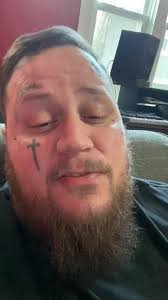 So far no one as see it!!!!!!!!! When you spot it say “Got it “ Don't spoil  the fun 😂😂😂 More join us Gramma's funnies