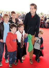Iris mary redmayne (daughter born june 15, 2016 with hannah bagshawe). Addicted To Eddie Eddie Redmayne S Family