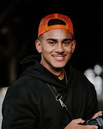 Jordan Hayward — editions.studio