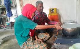 Maybe you would like to learn more about one of these? Che Din Sedia Membantu