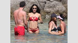 Sami khedira dating, wife, girlfriends and relationships according to celebnetworth, sami khedira is possibly single. Adriana Lima And Sami Khedira In Mykonos What S Going On Here Photos Video Protothemanews Com