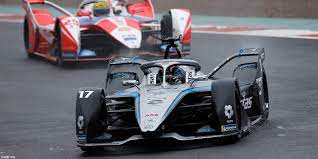 The race will take place at the former tempelhof airport. Mercedes Bmw Win Formula E Leg In Valencia Electrive Com