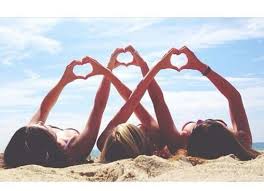 There S A Look For Every Single Taste Additionally Developing A Photo Montage Of The Various Best Friend Photography Friends Photography Best Friend Pictures