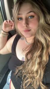 Hi ladies my hair is very damaged as I get older my hair changes . It used  to be straight now it's like wavy but damaged. It's not growing . What can