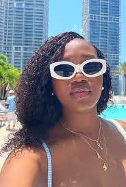 Priscilla Cromwell's Instagram, Twitter & Facebook