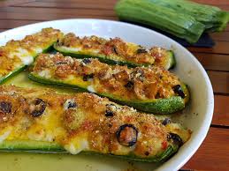 Verdure ripiene al forno vegetariane. Barchette Di Zucchine Ripiene Vegetariane A Tavola Con Lia