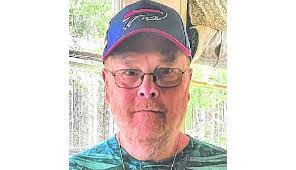 Mark Robb's Instagram, Twitter & Facebook