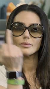 fasten your seatbelts because this season of #JSFamilyVacation is the  wildest one yet 🤪😱 and it all starts TONIGHT at 8p