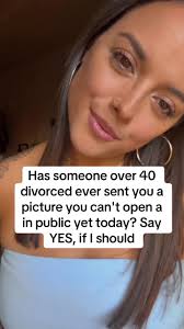 freewoman #lonelywoman #singlelady #alonetiktok #widowwoman #CapCut