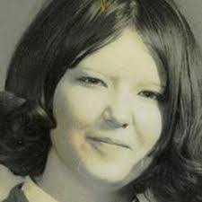 Kay Benefield's Instagram, Twitter & Facebook