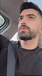 #دلعناك 💁🏻‍♂️