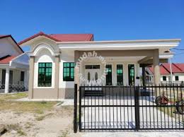 Kampung raja is a mukim and capital of besut district terengganu malaysia it is one of the mukim in besut and also the central administration here a long. Banglo 1 Tingkat Design Moden Di Kampung Raja Besut Houses For Sale In Besut Terengganu Mudah My