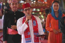Pembayaran mudah, pengiriman cepat & bisa cicil 0%. 11 Jenis Dan Ciri Khas Pakaian Adat Tradisional Betawi Guratgarut