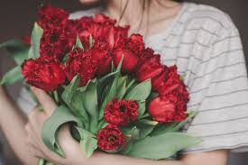 Melbourne's same day gift delivery services. Same Day Flower Delivery Melbourne Florist South Melbourne