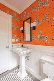 Apr 07, 2021 · whether you crave the softness of mint or the moody richness of jade, green paint colors bring refreshing energy to rooms. 50 Fabulous Orange Rooms The Glam Pad Orange Bathroom Decor Orange Rooms Orange Bathrooms