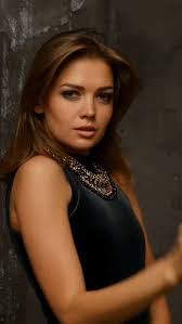 Photo by Jessy Stone Hairstylist (@jessystonehair) · September 26, 2025