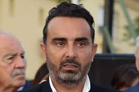 Fidel Albiac toma una decisión muy contundente después de traicionar a  Terelu Campos