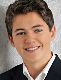 Damian Mcginty