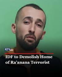 Just getting this devastating story of this photo: This man is named Abdullah  Amer. After Israel assassinated Rueters' cameraman, Hossam al-Masri,  Abdullah hurried to the scene. He held Hossam's camera and vest.