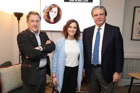 Feet rating stats (74 total votes) 36 beautiful. Datei Isabel Diaz Ayuso Acude A La Fundacion Villacisneros 46925692681 Jpg Wikipedia