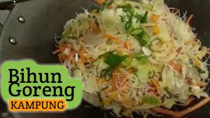 Sajian yang satu ini lebih mirip resep soto bandung, yang membedakan hanya daging sapi saja yang biasanya digunakan dalam soto bandung. Resep Soto Lobak Soto Bandung Youtube