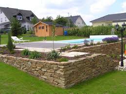 Hat der bau beispielsweise 400.000 euro gekostet, werden die kosten für den gartenbau oder die. Gelzleichter Garten Und Landschaftsbau