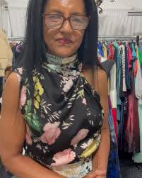 Show time today 3:00pm Pacific, join if you can! #poshmarkliveshow  #poshmarkcloset #poshmarkbuyerandseller #poshmarkcommunity #poshmarkcloset  #poshmarkboss #poshmarkbusiness