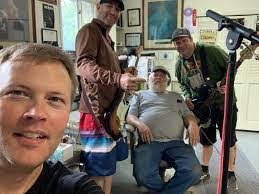 Tim Lechtenberg's Instagram, Twitter & Facebook