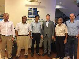 Dr and associates is a boutique marketing firm that specializes in brand curation, digital marketing, social media. Media Dr Nik Associates Sdn Bhd