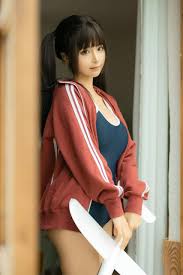 蠢沫沫午后课间写真图片鉴赏