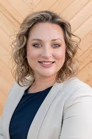 Abigail Brown's Instagram, Twitter & Facebook