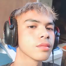 happy birthday, taylor!