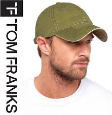 Fascinators 4 Weddings