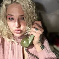 Don't forget to read a book today. Keeps your brain sharp  https://www.instagram.com/p/BP0yAk9AOWR/