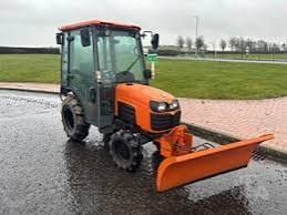Kubota B2230 Tractor
