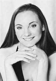 Carly Lockhart's Instagram, Twitter & Facebook