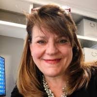 Eileen Simon's Instagram, Twitter & Facebook