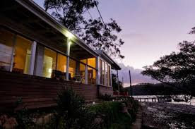 Macky S On Hawkesbury Central Coast Waterfront Central Coast Nsw Waterfront Cottage Waterfront Coast