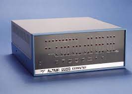 The altair 8800 is a microcomputer designed in 1974 by mits and based on the intel 8080 cpu. Wie Mit Dem Mits Altair 8800 Die Pc Revolution Begann Mr Gadget