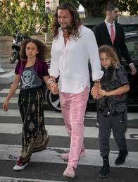 Jason momoa s family 2018 wife lisa bonet daughter lola iolani momoa son nakoa wolf momoa. 790 Zoe Lola Lil Big Man Ideas In 2021 Jason Momoa Lisa Bonet Big Men